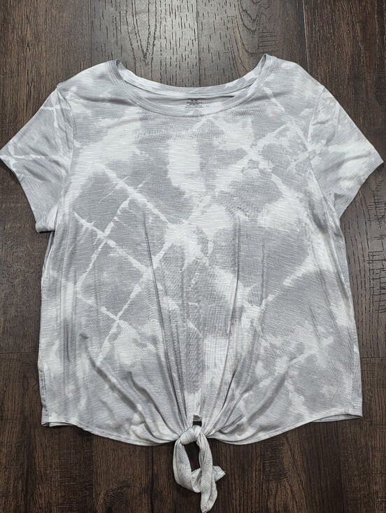 George Tops - George Gray White Tie-Front Short Sleeve Top